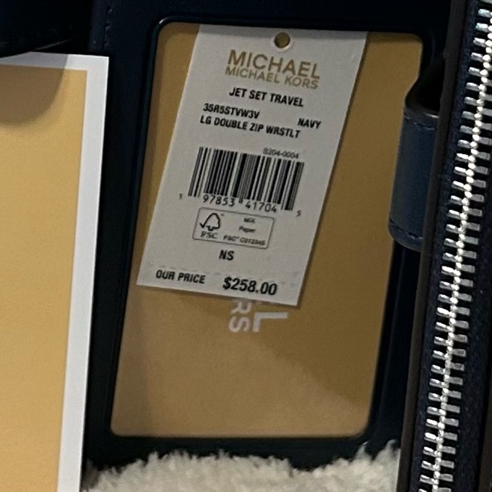 NWT..Michael Kors Mirella Small Ombre’
Signature Logo Crossbody Bag & Wallet - Picture 12 of 13